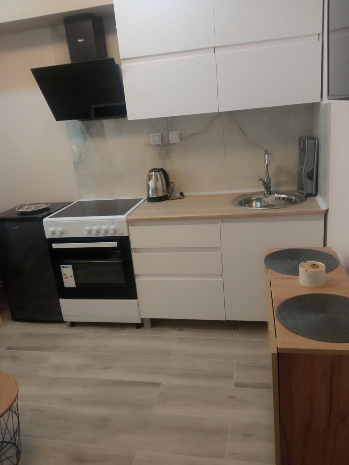 Polit Luxury Aprt 2 Bedrooms 테살로니키 외부 사진